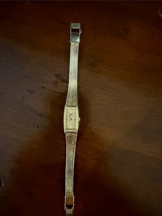 Seiko Gold-Tone Rectangular Women\'s Watch main image 4